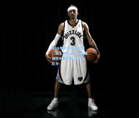 NBA季后赛激战正酣，勇士逆转湖人，库里独砍40分率队扳平大比分